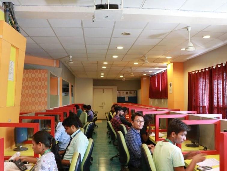 Indira College of Commerce & Science Tathawade Lab photo 8